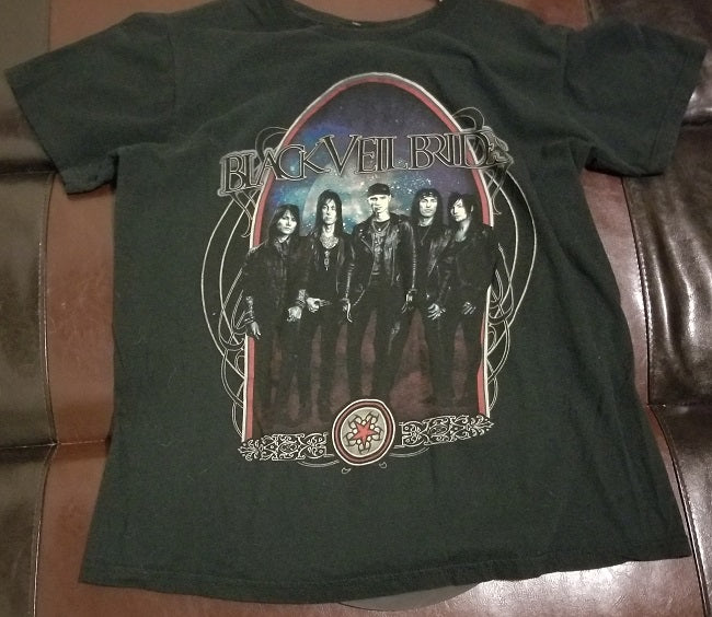 Black Veil Brides T-Shirt Men's Large (L)