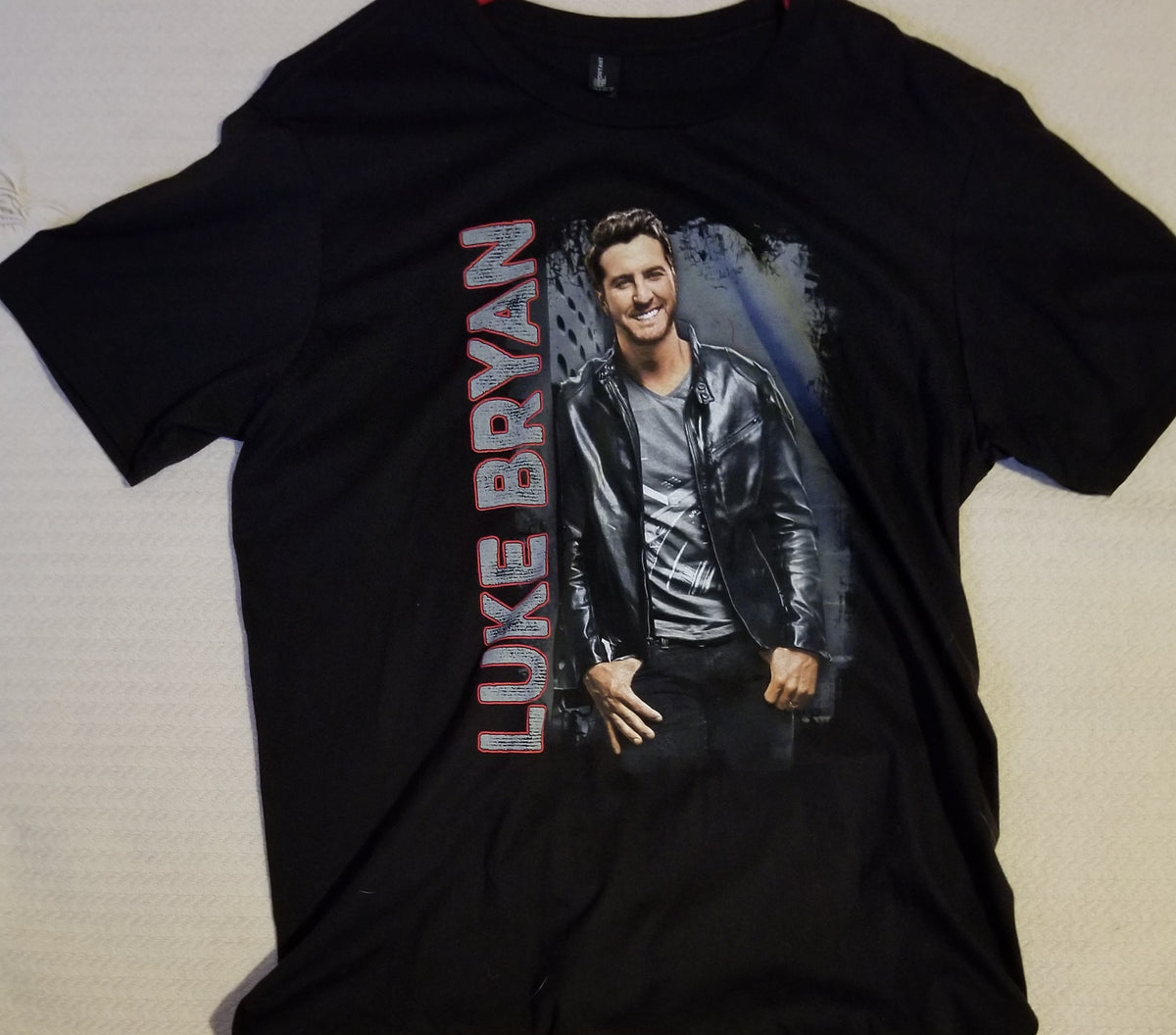 Luke Bryan T-Shirt - Kick the Dust 2015 Tour - Men's X-Large (XL)